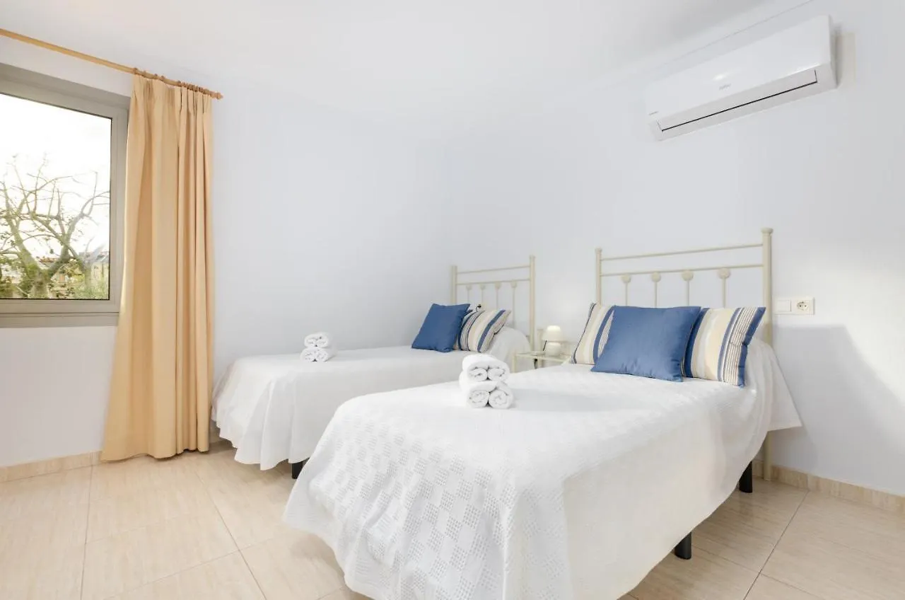 Yourhouse Roses 9 Port de Alcudia  0*, Port de Alcudia (Mallorca)