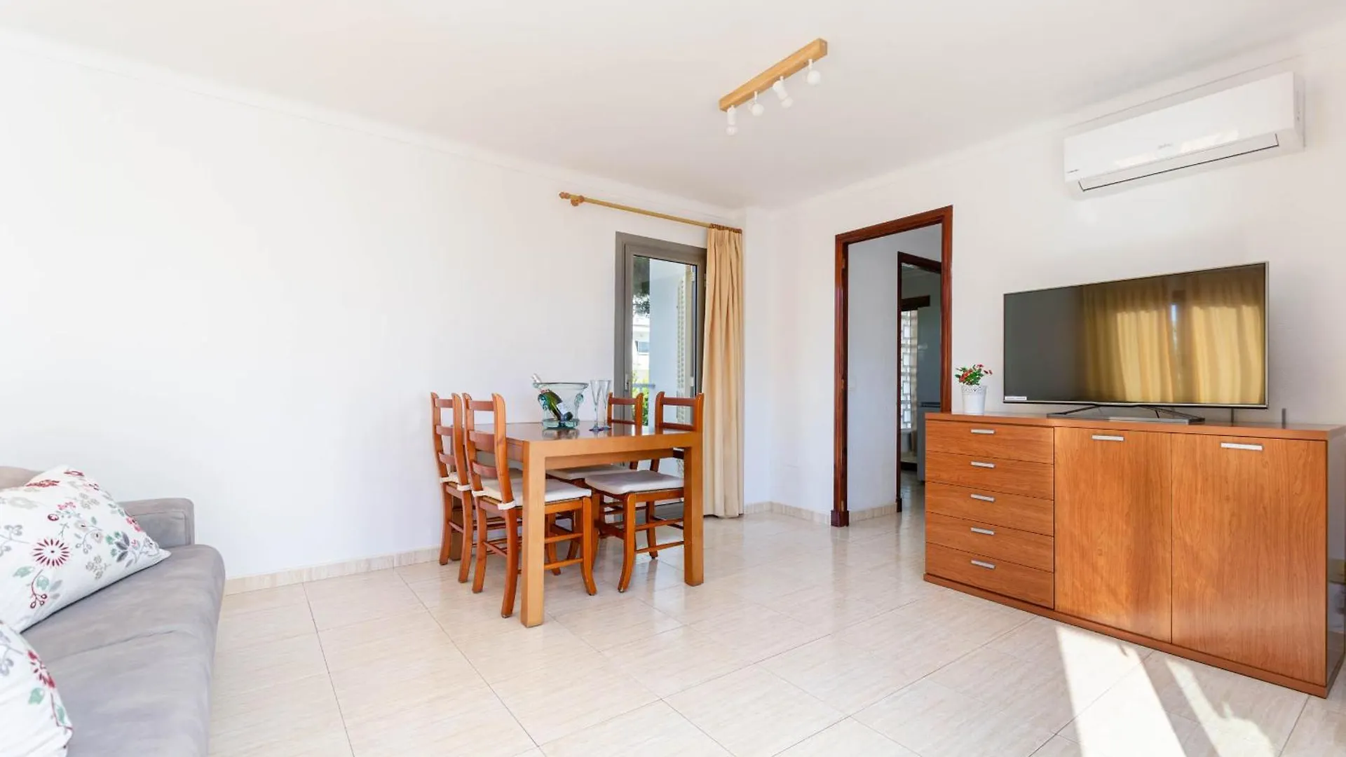 Yourhouse Roses 9 Port de Alcudia  Apartment