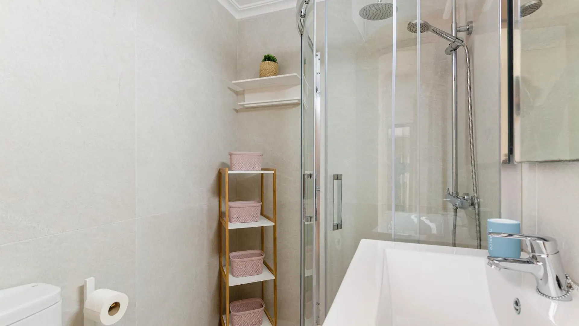 아파트 Yourhouse Roses 9 알쿠디아 항구