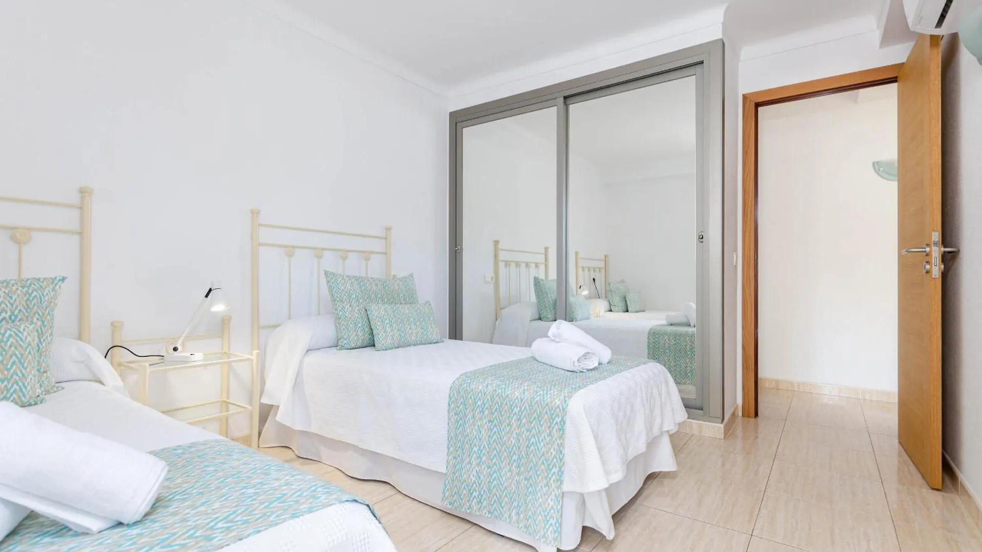 아파트 Yourhouse Roses 9 알쿠디아 항구 스페인